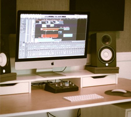 Die Audiozimerei Desk